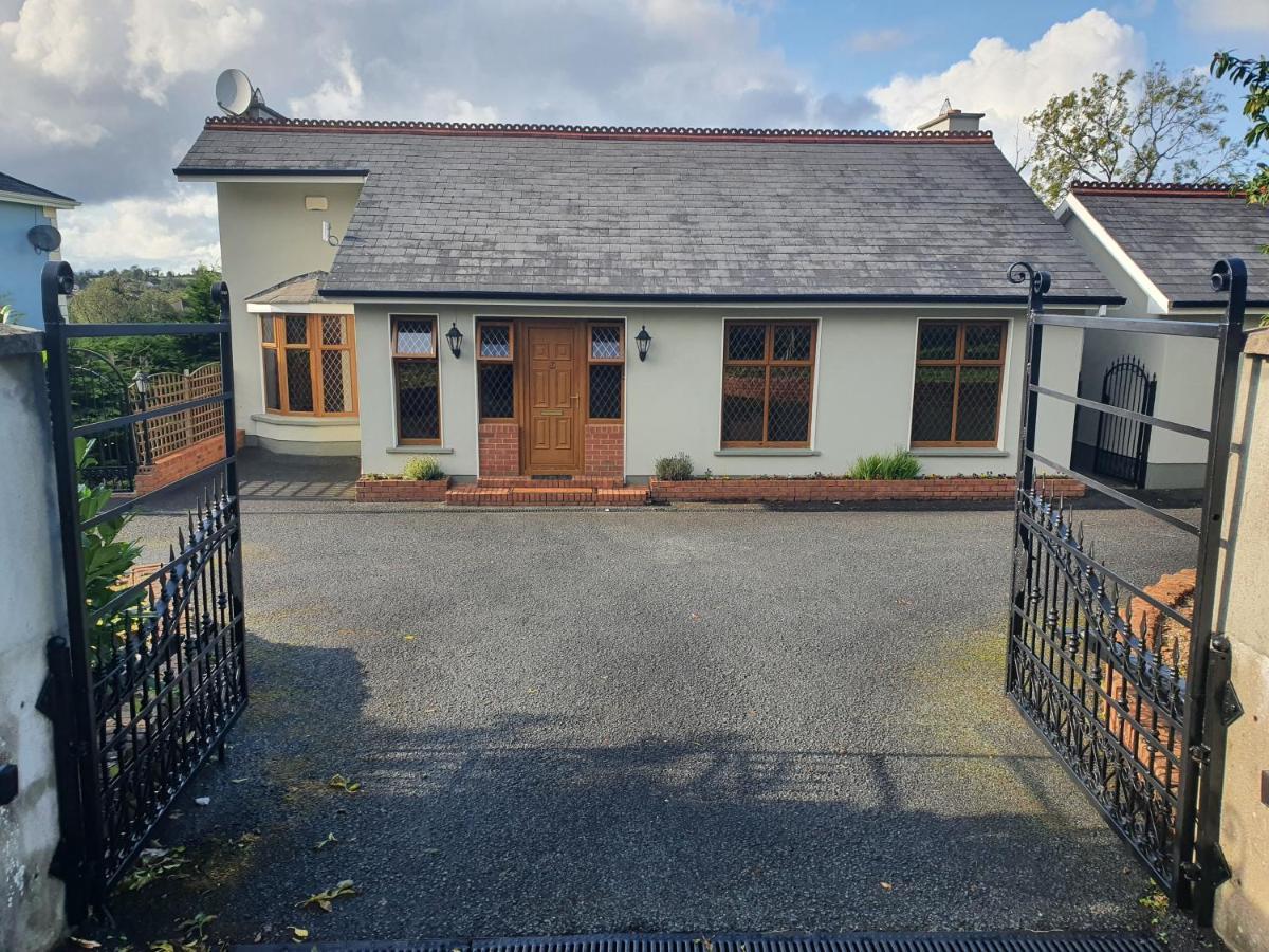 Hillcrest House Bed and Breakfast Carrick on Shannon Buitenkant foto